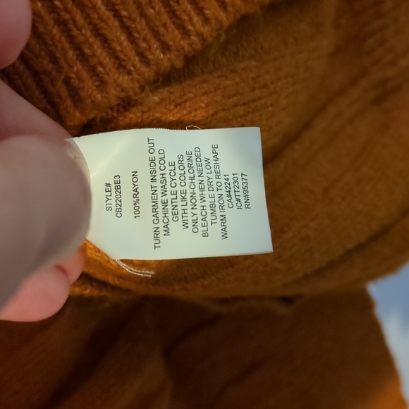 Pumpkin knit - Picture 3 of 3